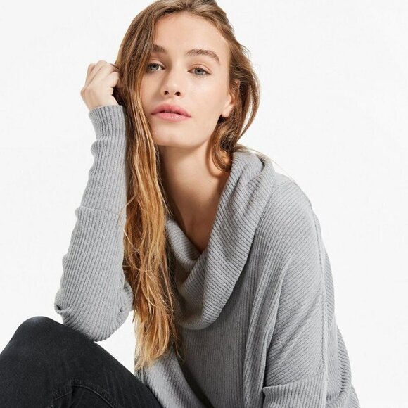 Lucky Brand Sweater SZ Medium Gray Tulip Hem Ribbed Asymmetrical Open Back Fall - Picture 3 of 12